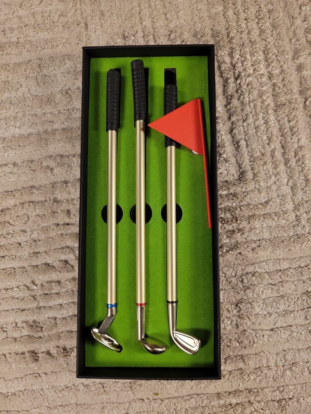 Mini Golf Set Golf Pen Set Mini Desktop Golf Gift Golf Ball Club Pen Table Game